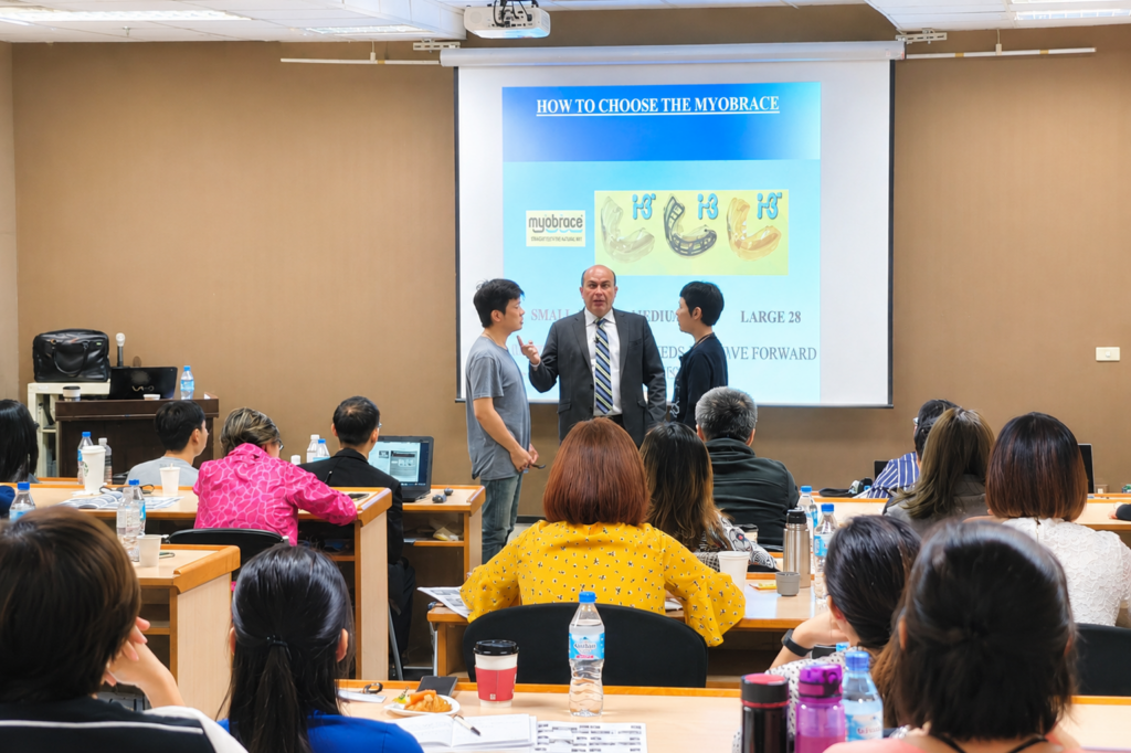 Mini Residency on Guiding Craniofacial Growth & Development in Children Part 3 課程剪影 2